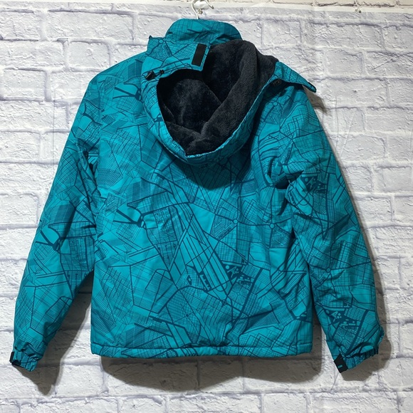 OTU winter jacket weather gear - Picture 8 of 14